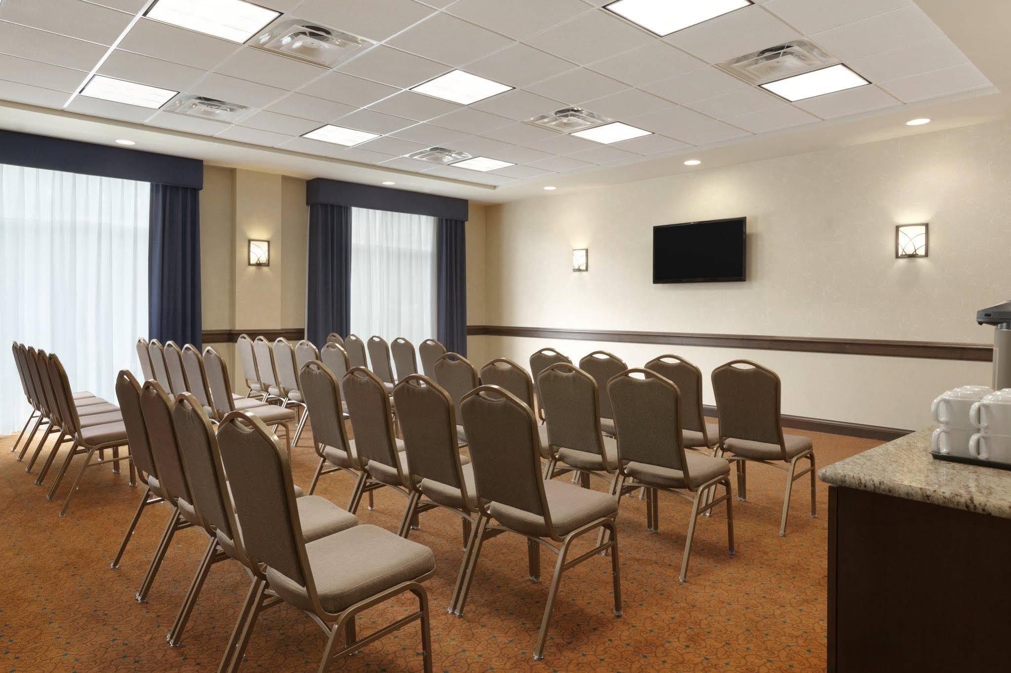 Comfort Inn & Suites Dover Bagian luar foto