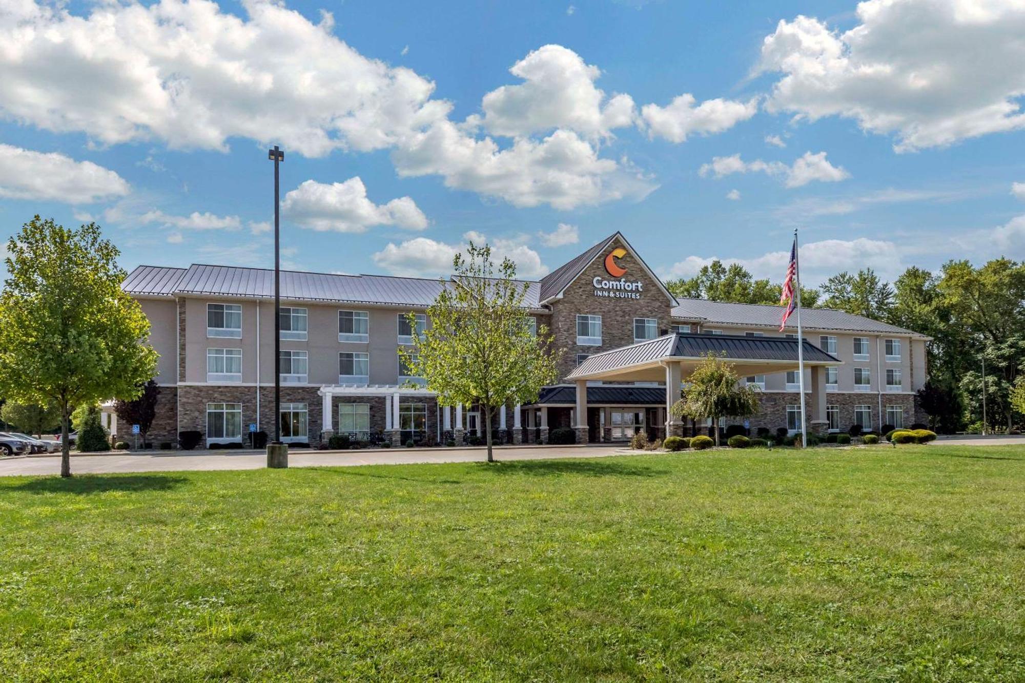 Comfort Inn & Suites Dover Bagian luar foto