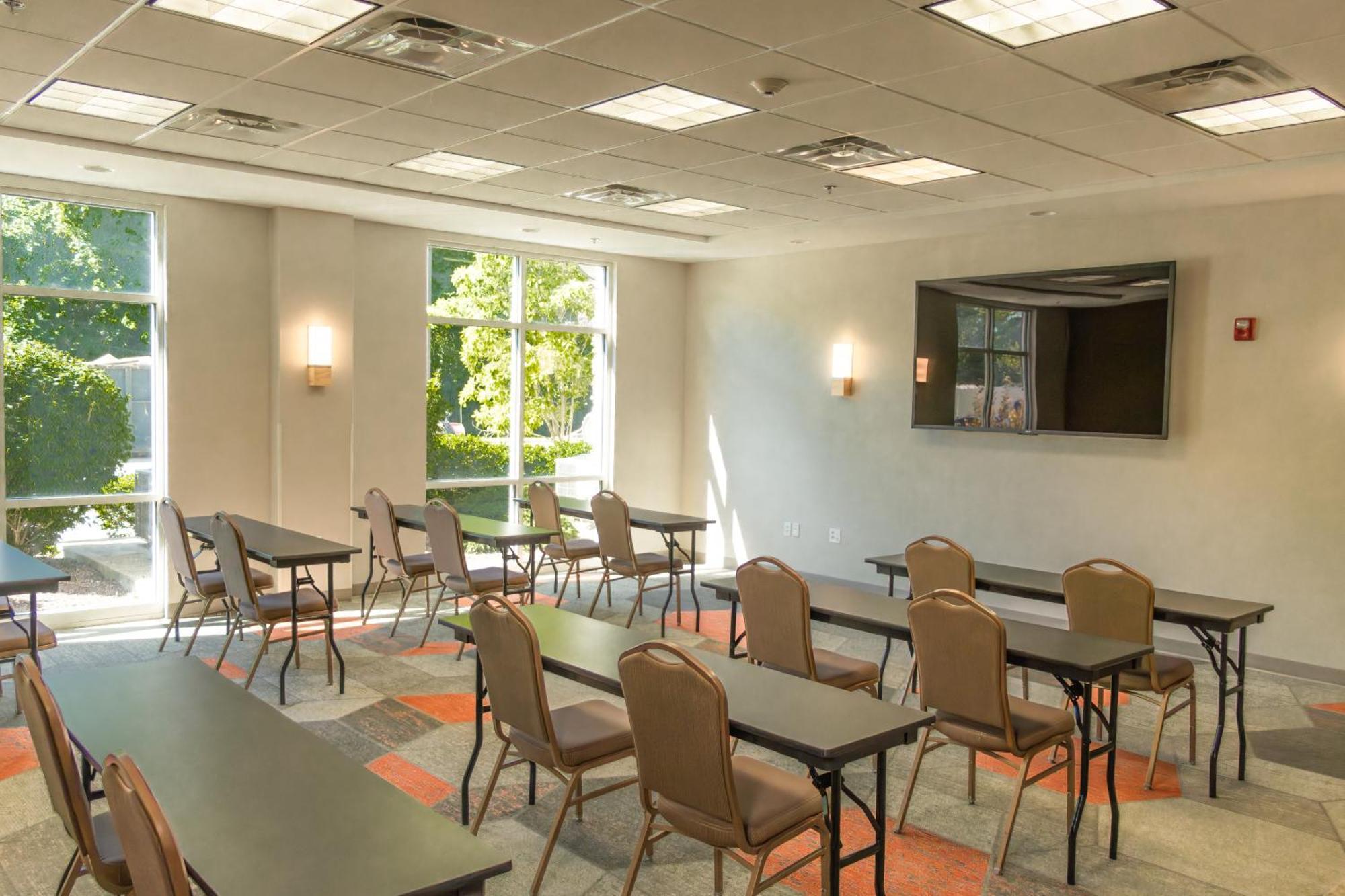 Comfort Inn & Suites Dover Bagian luar foto